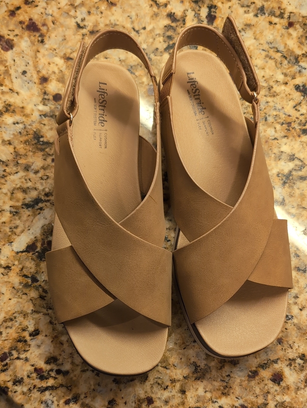 Life Stride Cognac Crisscross Slingback Sandals Sandals Women's 8.5M